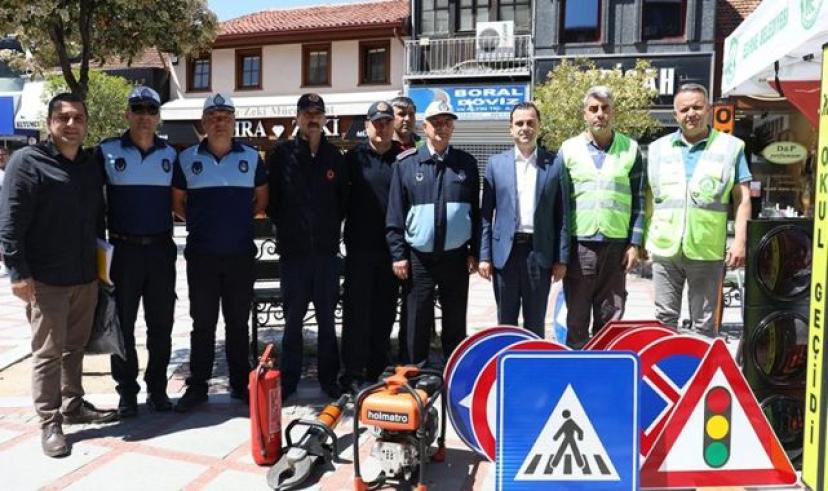 SARAÇLAR’DA KARA YOLLARI TRAFİK HAFTASI
