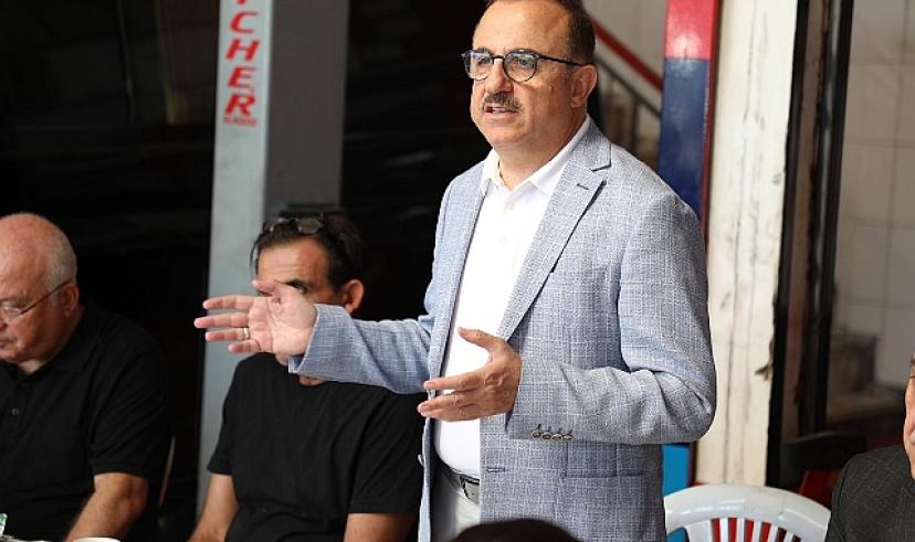 Başkan Sürekli esnafla buluştu, teşkilat ziyareti yaptı 