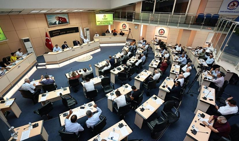 Büyükşehir'den rekor öğrenim yardımı  