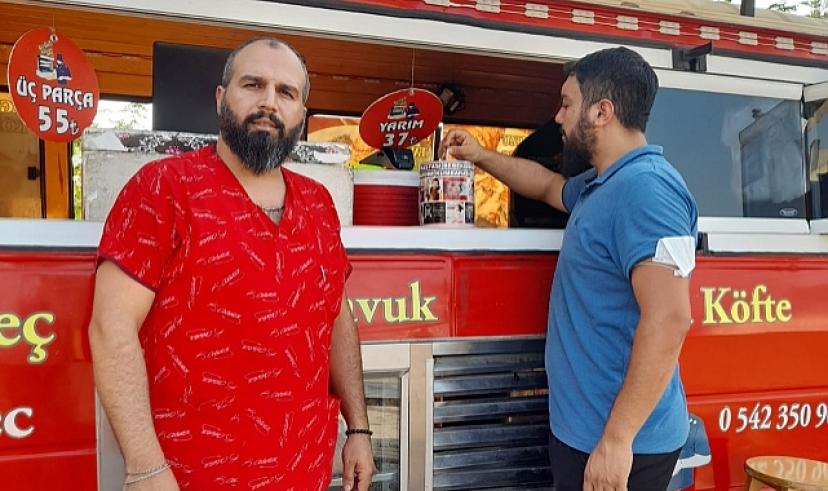Kokoreççi Ramo, SMA’lı çocuklara umut oluyor