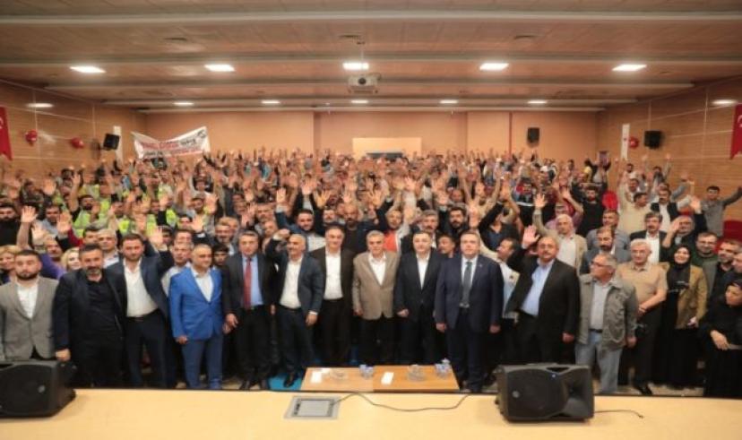 Başkan Beyazgül'den personellere yüzde 107 oranında zam