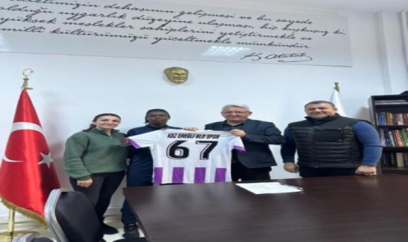 Kdz Ereğli Belediyespor’da, yeni transferler imzayı attı