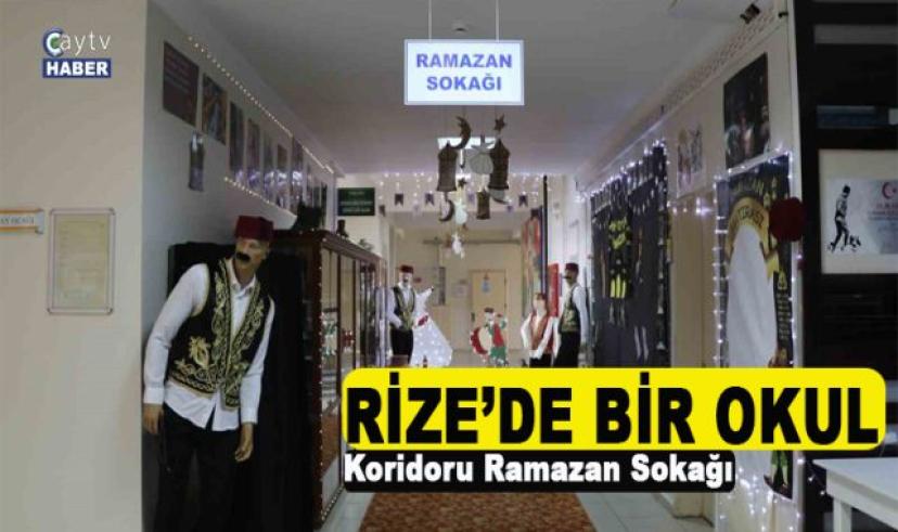 Okul koridorunu Ramazan sokağına dönüştürdüler