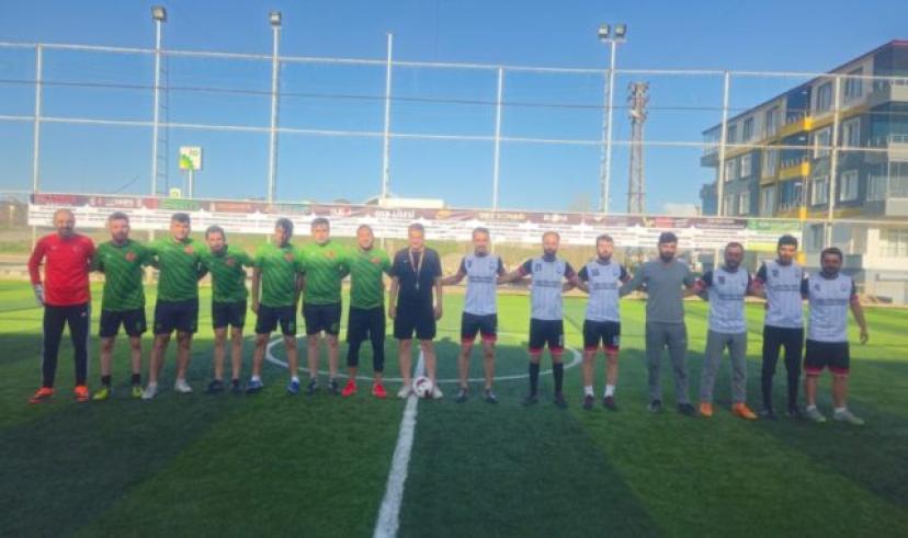 Ağrı’da geleneksel öğretmenler arası futbol turnuvası başladı