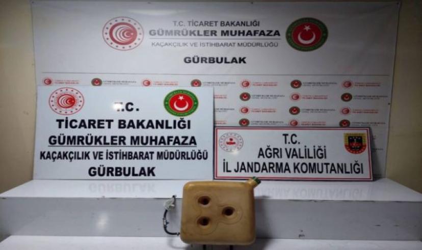 Ağrı’da Gümrük sahasında 20 kg Sıvı Metamfetamin ele geçirildi