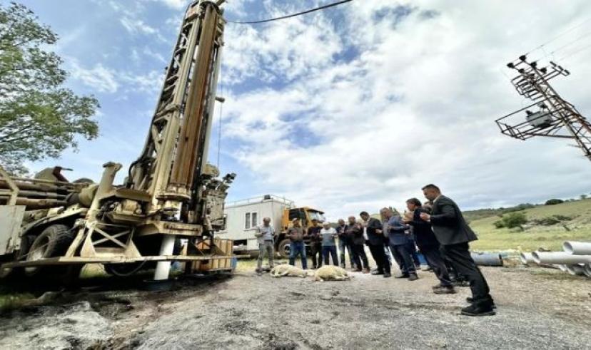 ASKİ Güdül Çağa mahallesinde sondaj vurdu ve 275 metrede suya ulaştı