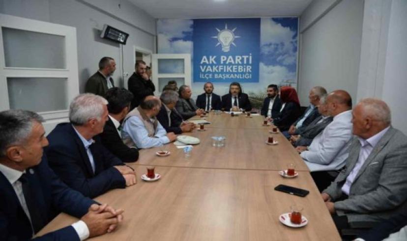 Başkan Genç Vakfıkebir’de Muhtarlarla hizmet istişaresi yaptı 