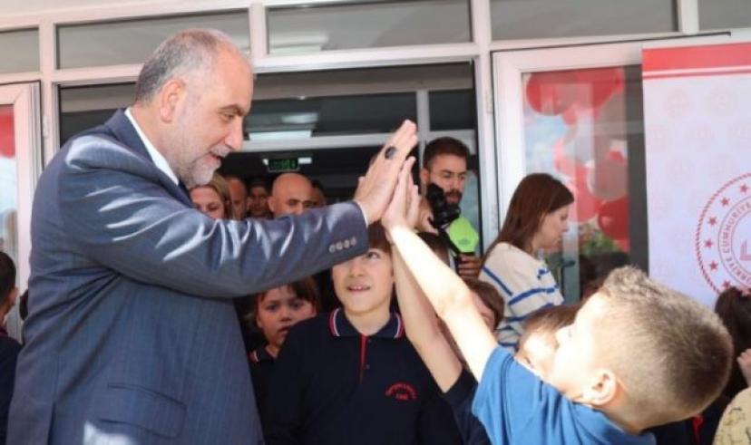 Başkan İbrahim Sandıkçı: Öğrencilerimize yıllık 28 milyon Türk lirası destek sağlıyoruz