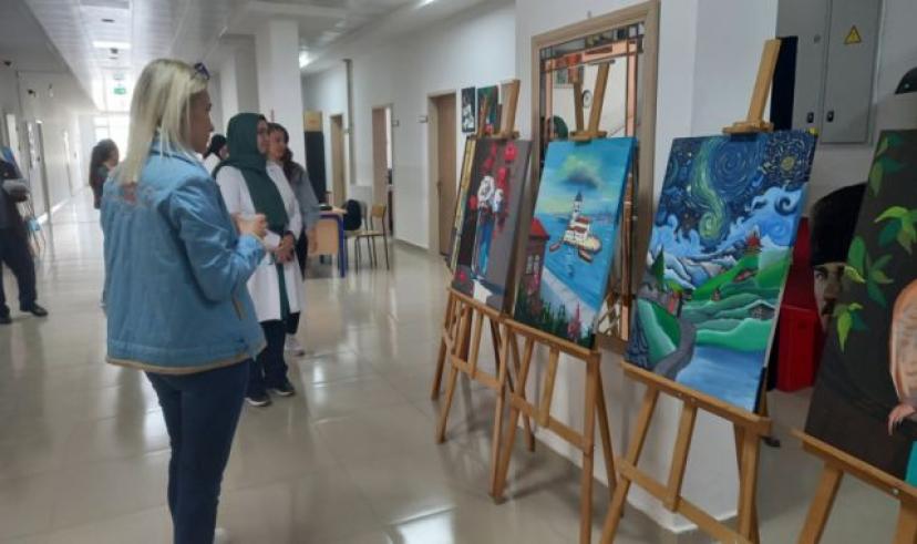 Beypazarı Anadolu Lisesi öğrencilerinden resim sergisi