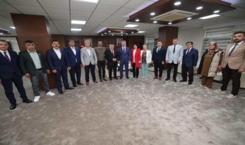 Büyükakın: Milletin emanetini en güzel şekilde taşıyoruz