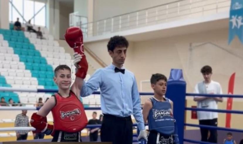 Canikli sporculardan şampiyonaya damga