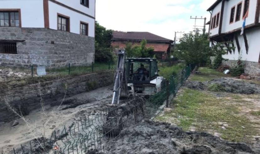 Doğanay: Koku yaratan bataklıkları kurutacağız