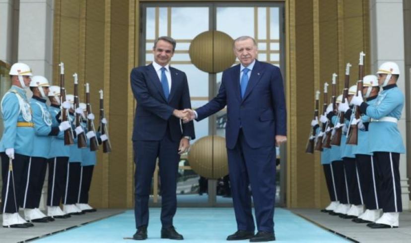 Erdoğan, Miçotakis’i Cumhurbaşkanlığı Külliyesi’nde kabul etti