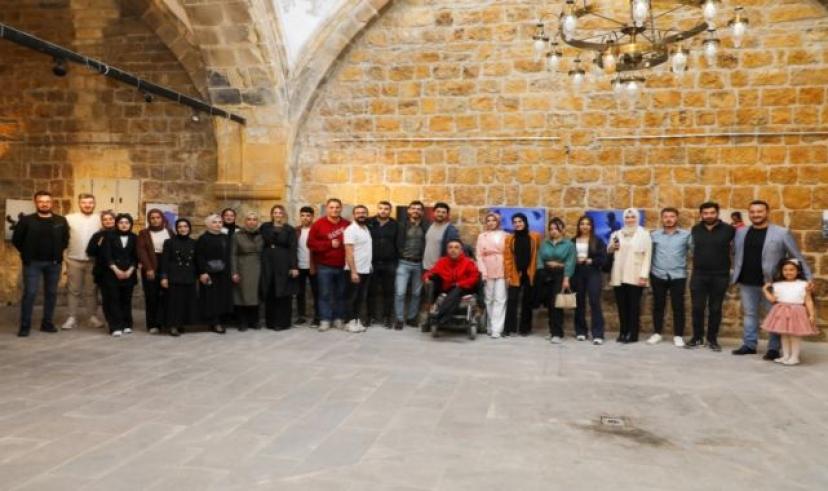 Fotoğrafçılık ve kameramanlık programı öğrencileri, Taşhan’da yıl sonu sergisi açtılar