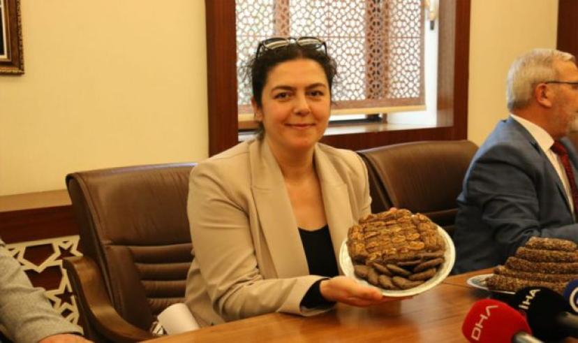 HAŞHAŞ HELVASI RESMEN BURDUR’UN OLDU