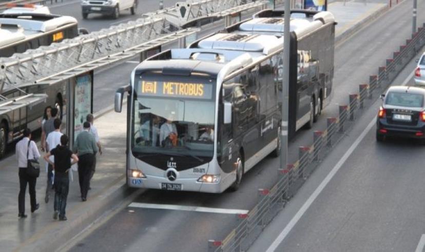 İstanbul’da metrobüs arızası