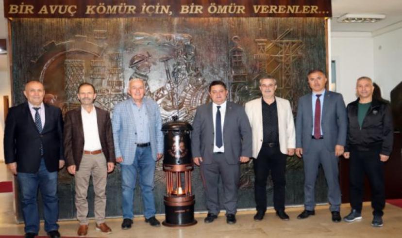 Merkez Köyleri Dayanışma Derneği GMİS’i ziyaret etti