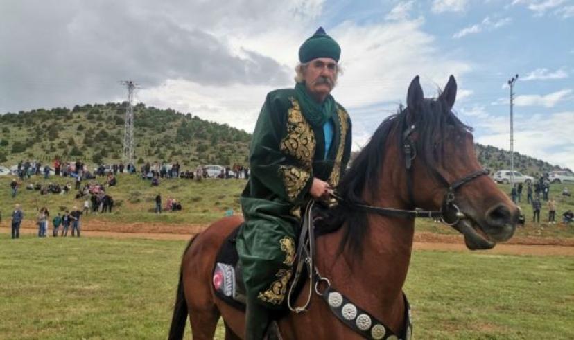 Safkan Arap atları Kahramanmaraş’ta kıyasıya yarıştı