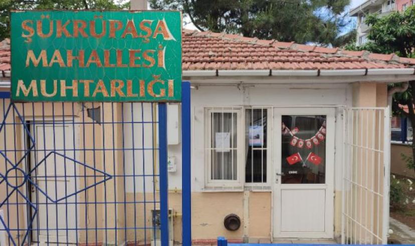 Şükrüpaşa Muhtarlığı yıkılıyor