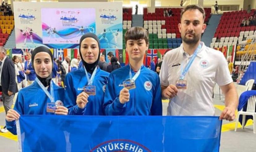Trabzon Büyükşehir Belediyesi sporcuları şampiyonluklara koşuyor
