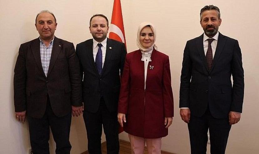 Vekil Koç, Bakan Göktaş ile yatırımları görüştü