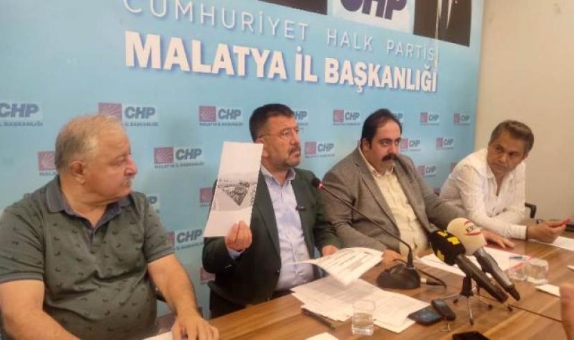 Ağbaba” Pütürge Belediyesi’nden Erdoğan’a Gold Krom Yalakalık“