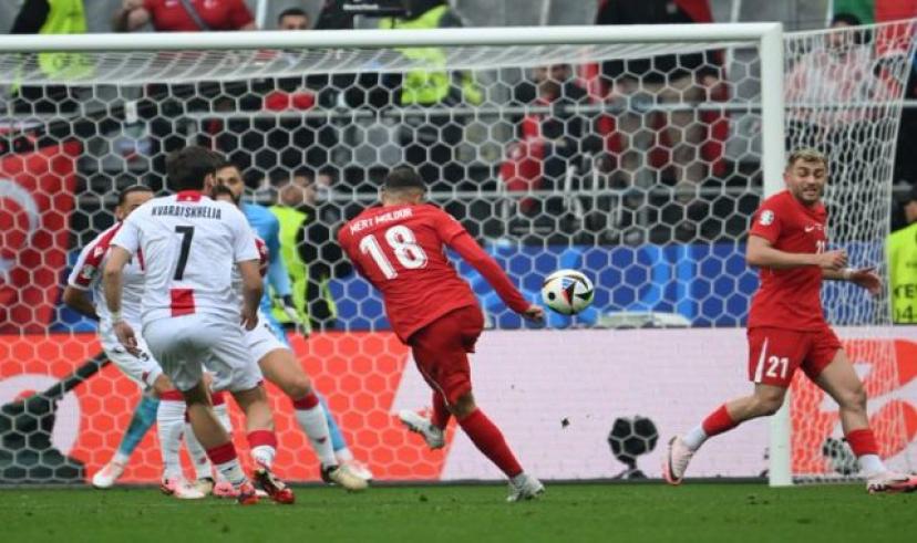Avrupa’yı salladık; Bizim çocuklar galibiyetle başladı