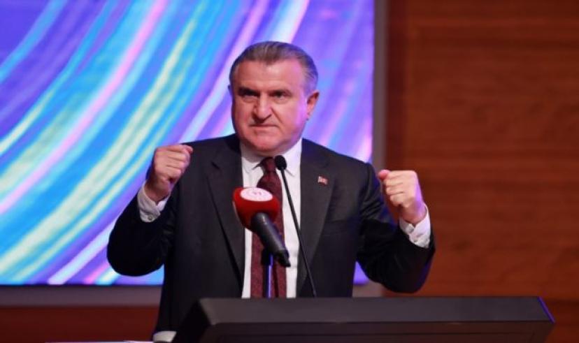 Bak: Sporda başarı için yapay zekâyı kullanacağız