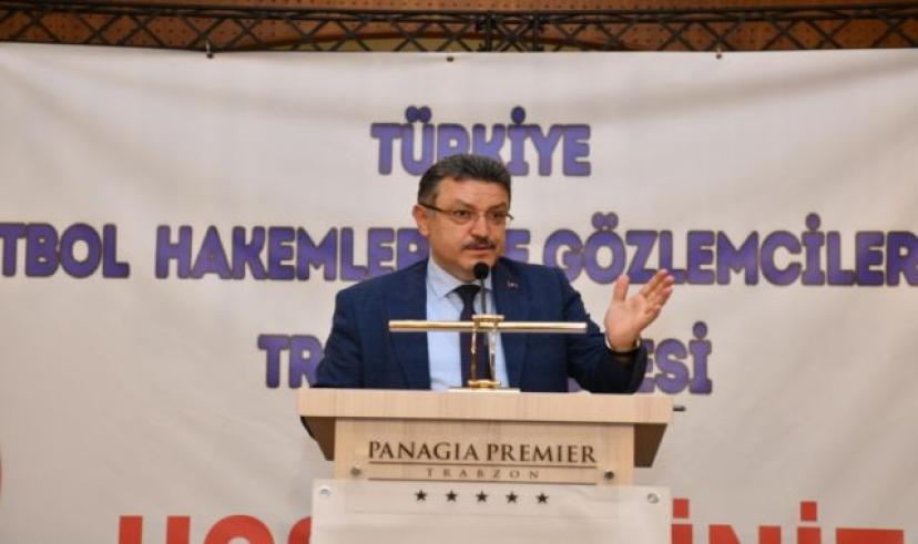 Başkan Genç, hakemlik camiasının yanında