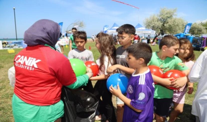 Canik’te çocuklar sporla buluştu