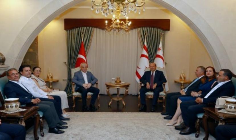 Cumhurbaşkanı Tatar, Kıbrıs Türk Sanayi Odasını kabul etti