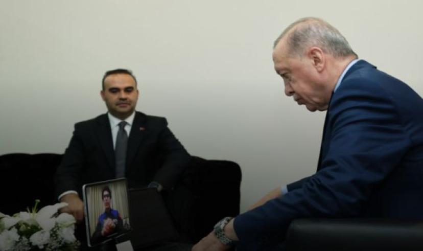 Erdoğan, Türkiye’nin ikinci astronotu Atasever ile canlı bağlantı gerçekleştirdi