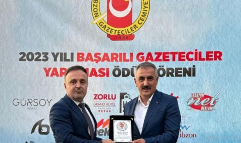 Gazeteci Aydın’a Hizmet Ödülü