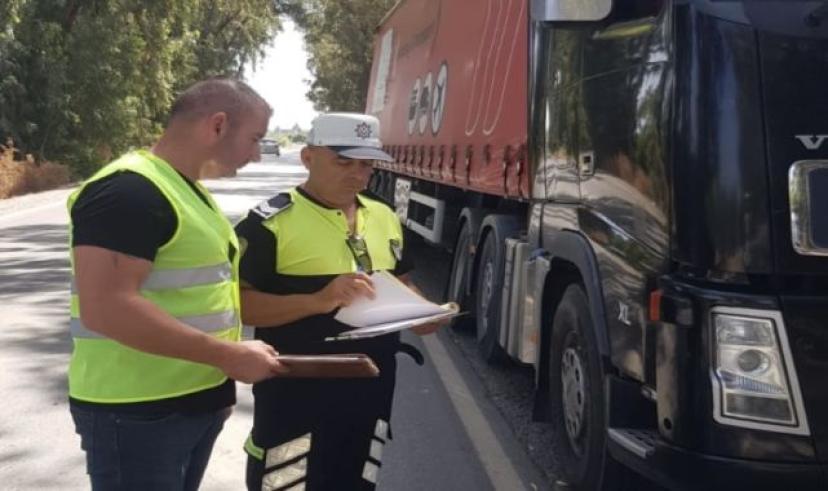 Güzelyurt bölgesinde araç denetimi yapıldı