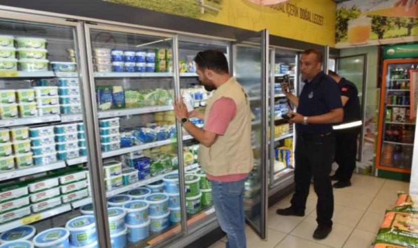 Isparta Zabıta‘dan zincir market denetimi