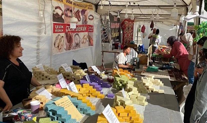 Yöresel ürünler pazarı açıldı