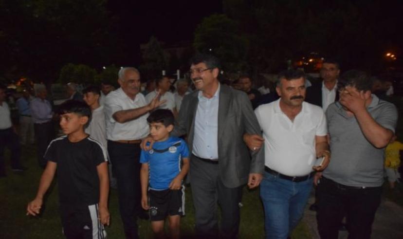 8 Mahallemiz için acil servis açılsın