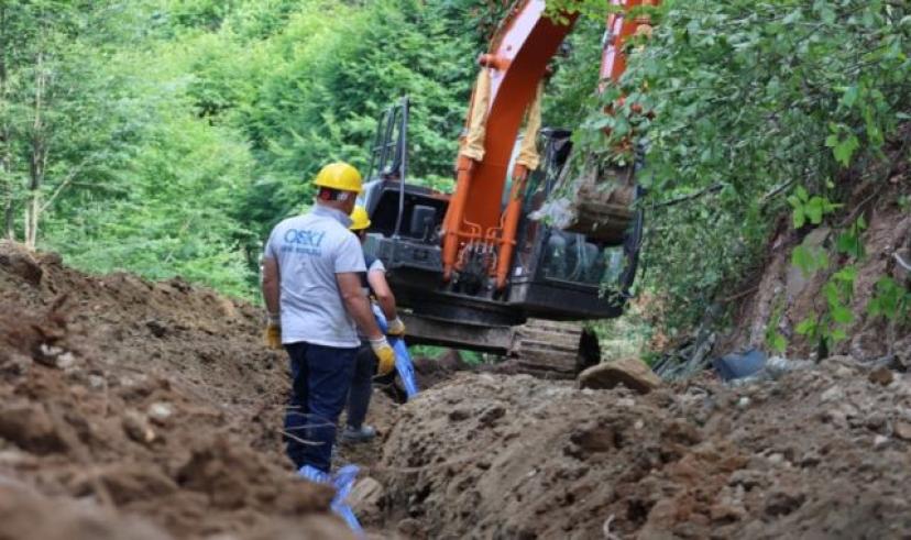 Akkuş’un 2 büyük mahallesinde içme suyu altyapısı yenilendi