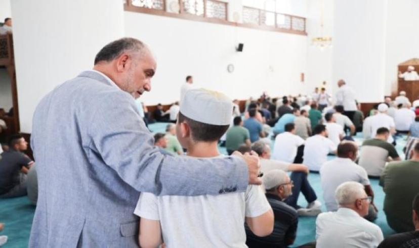Başkan İbrahim Sandıkçı: Erdem sahibi bireyler yetiştiriyoruz
