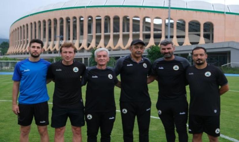 Giresunspor çift idman ile mesaiye devam ediyor
