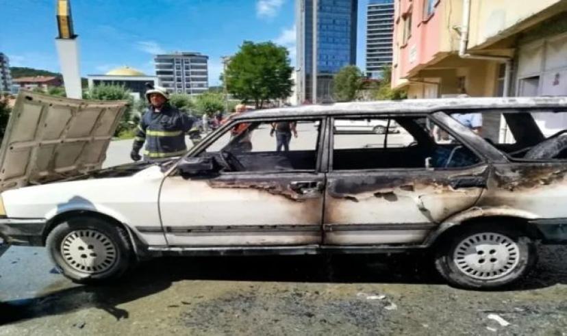 Kastamonu’da son dakika araç yangını