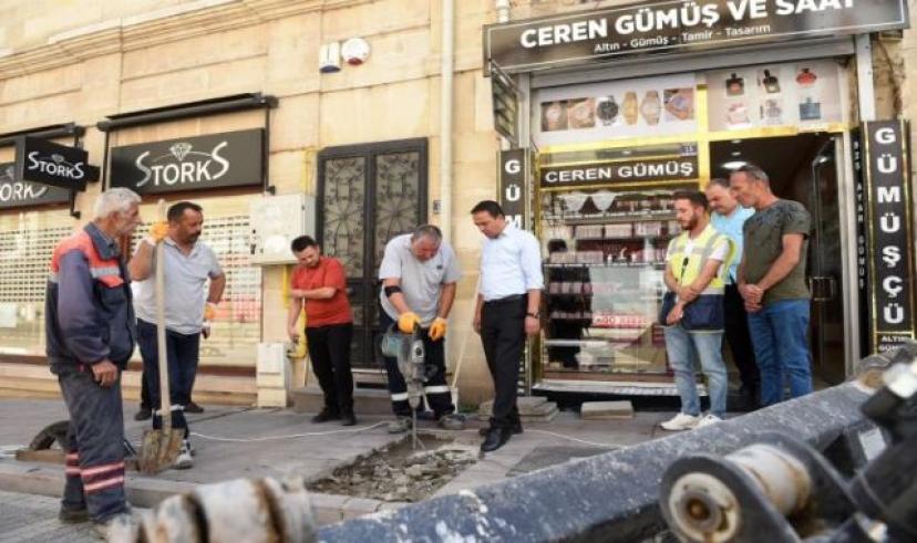 Kastamonu’nun en yoğun caddesinde onarım başladı