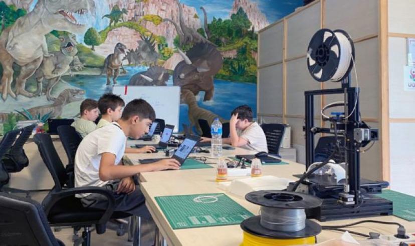 Robotik ve Kodlama Eğitimleri Başladı