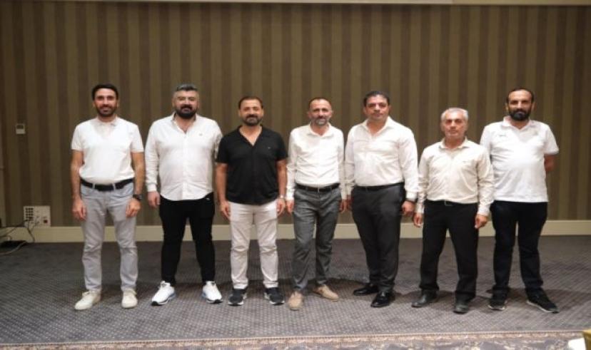 Vangölü Gazeteciler Cemiyeti’nin yeni yönetimi belli oldu!