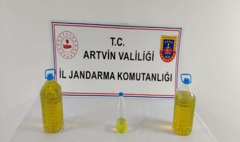 Akaryakıt hırsızları jandarmadan kaçamadı