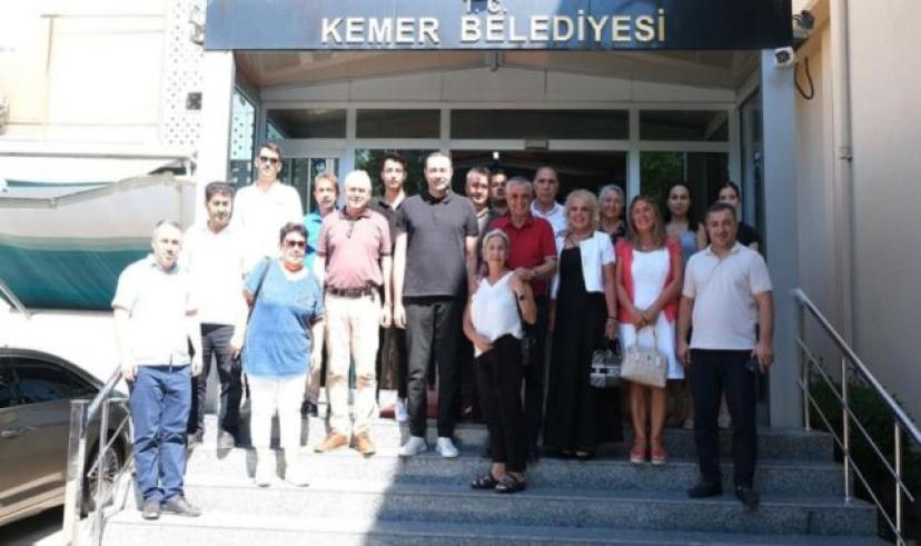 Antalya Milletvekili Kaya’dan Başkan Topaloğlu’na ziyaret