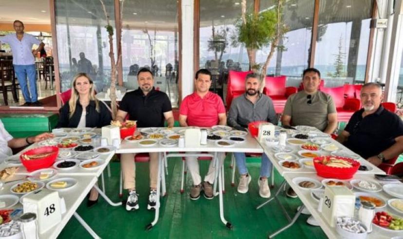 Başkanvekili Akın Dinçer teşkilat mensuplarına seslendi:
