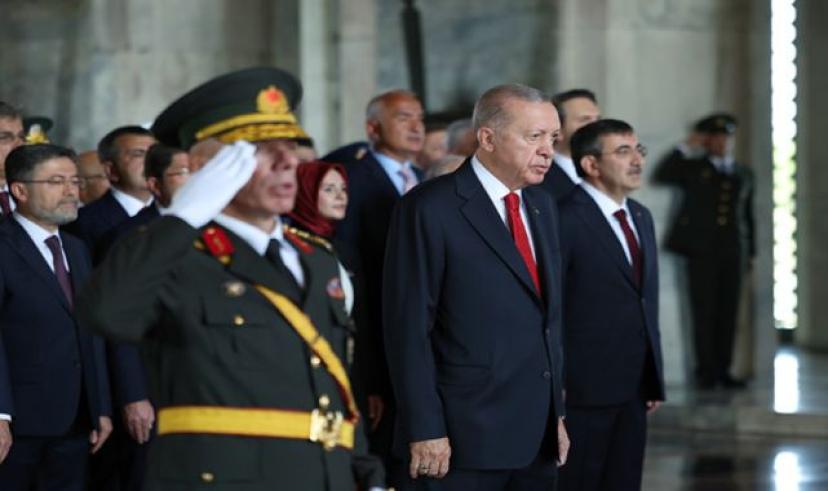 Cumhurbaşkanı Erdoğan ve Devlet erkanı, 30 Ağustos Zafer Bayramı’nda Anıtkabir’i ziyaret etti