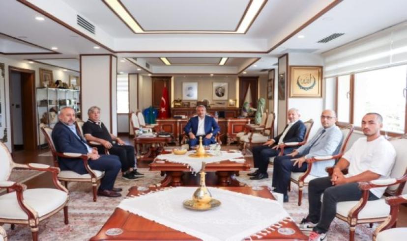 Ekşioğlu Vakfı’ndan Rize protokolüne ziyaret