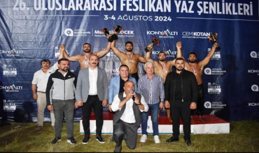 Feslikan’ın başpehlivanı Enes Doğan oldu